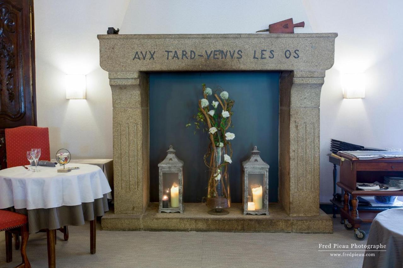 فندق Le Vieux Moulin Hédé المظهر الخارجي الصورة